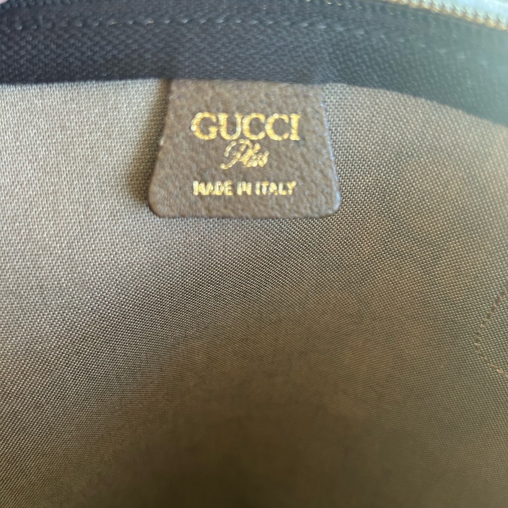 Gucci Beige Monogram Tote with Red and Green Handles - Picture 8 of 10